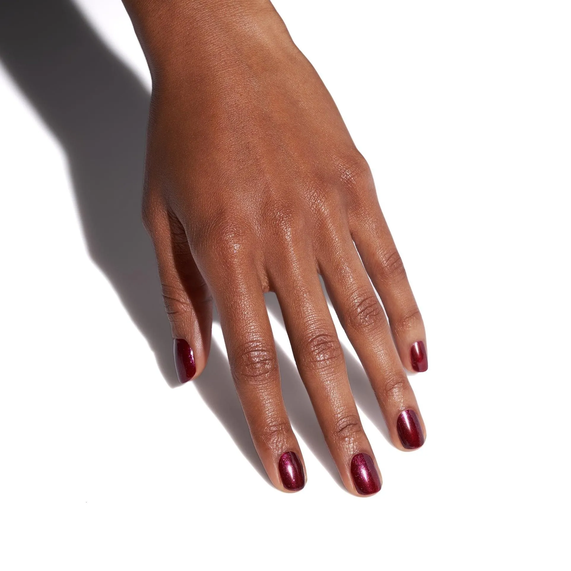 CND Vinylux Rebellious Ruby 0.5 oz - #330