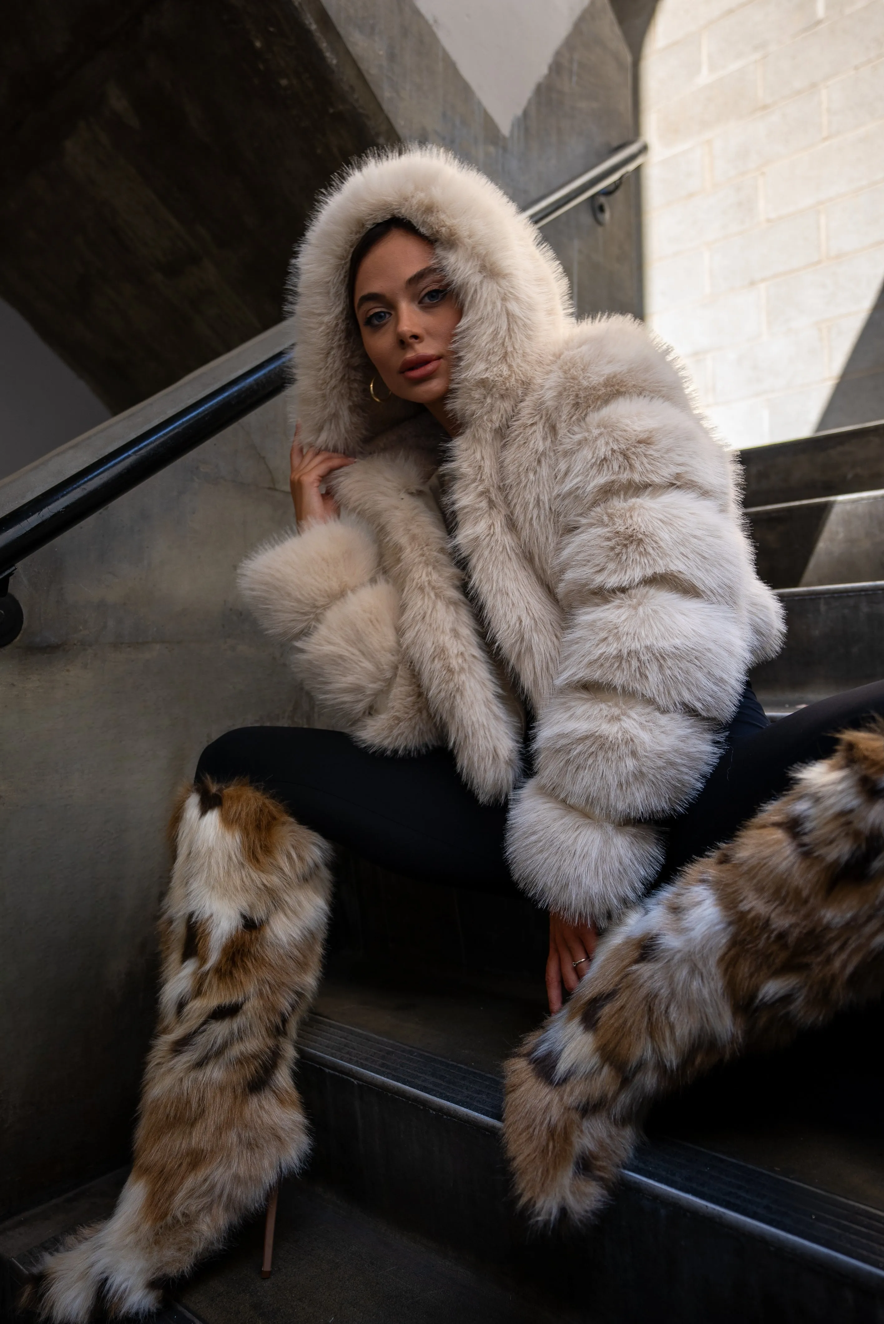 JOLENE-TAN FAUX FUR JACKET