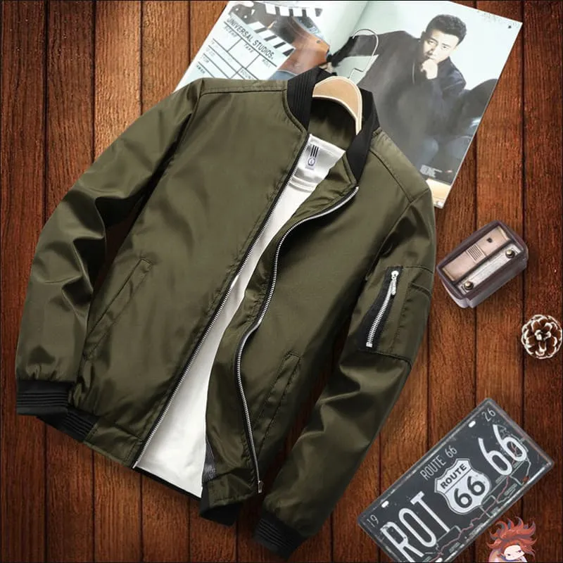 Men's Casual Harrington Style Hooded Zipper Jacket Fuses Timeless Style