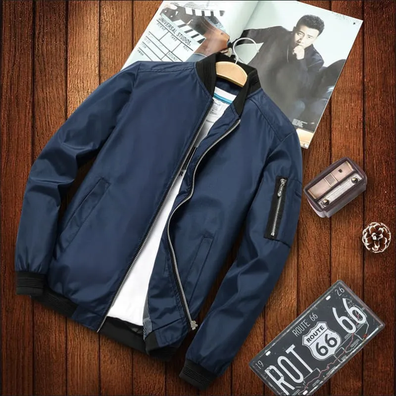 Men's Casual Harrington Style Hooded Zipper Jacket Fuses Timeless Style