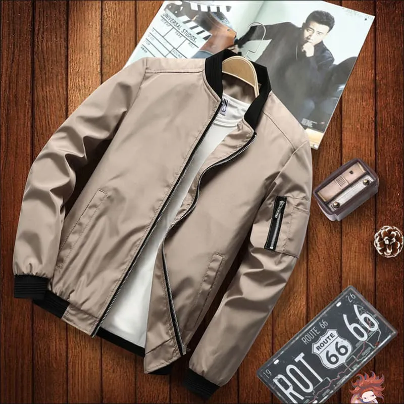 Men's Casual Harrington Style Hooded Zipper Jacket Fuses Timeless Style