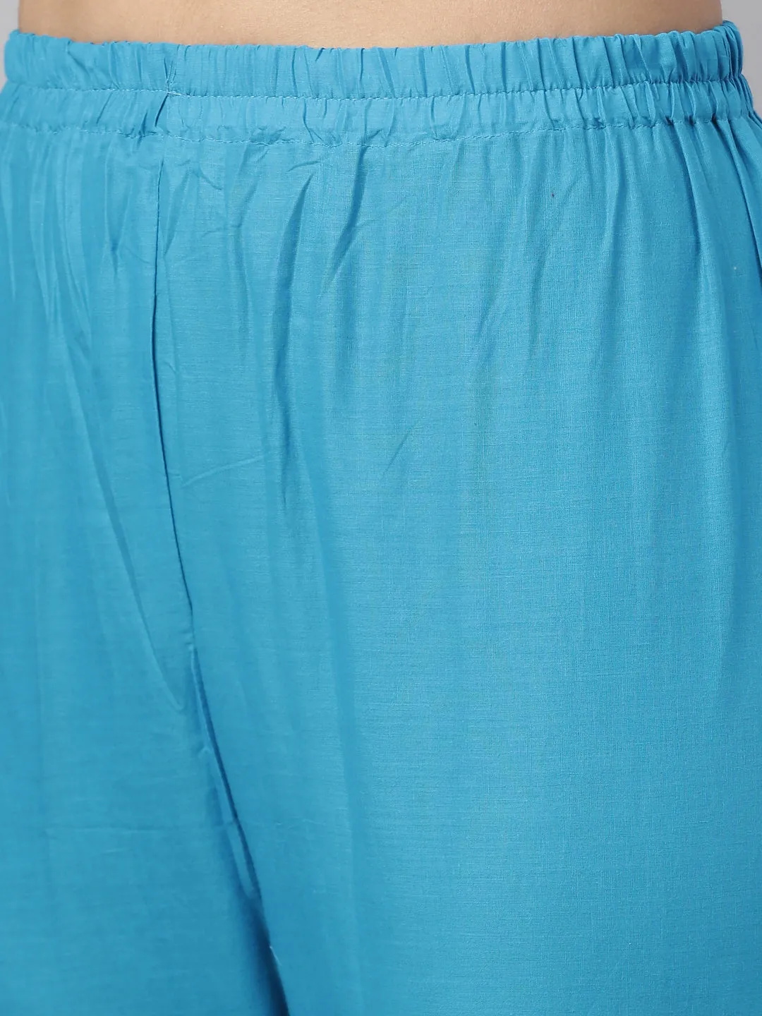 Neeru's Blue Color Cotton Fabric Kurta Set
