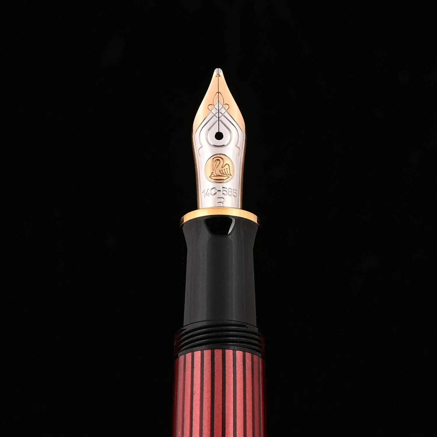 Pelikan M400 Fountain Pen - Black Red GT