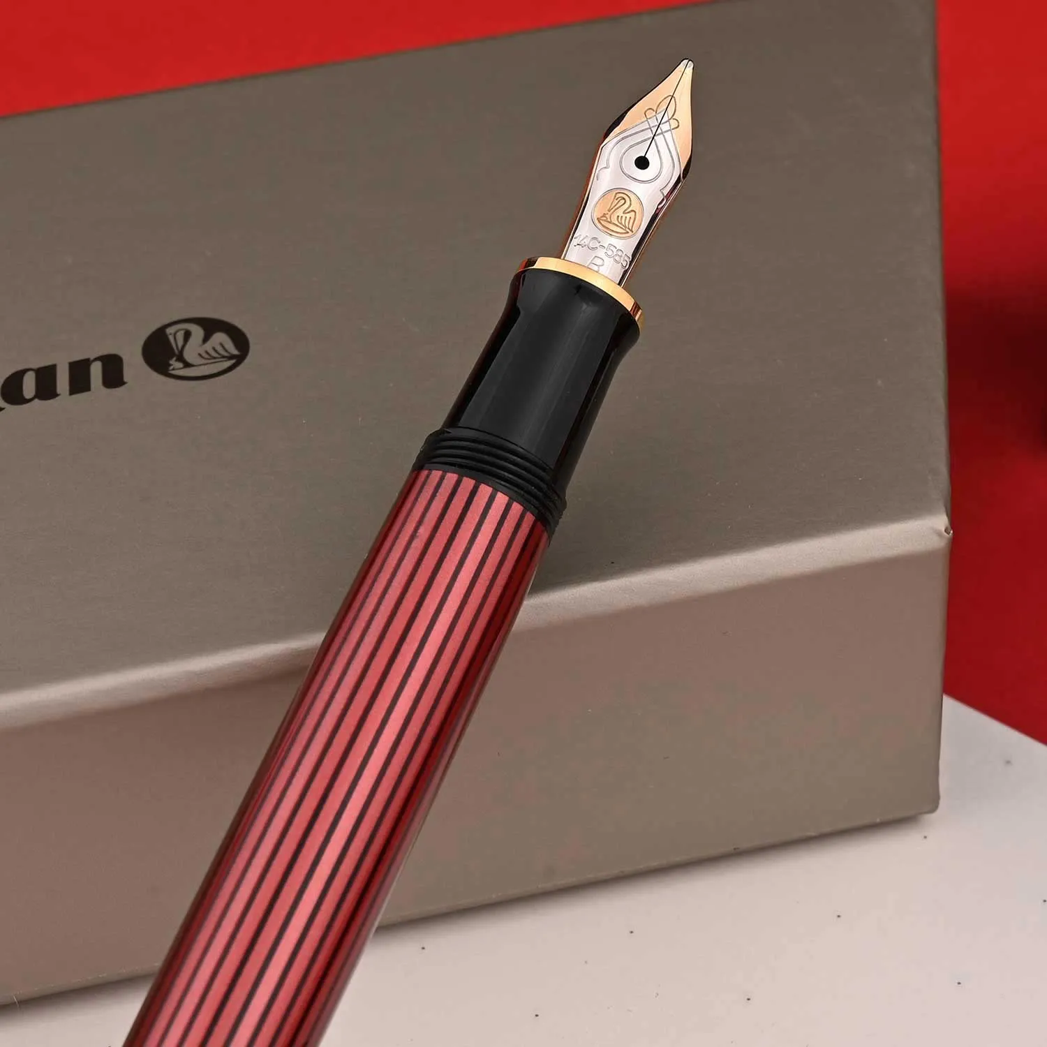 Pelikan M400 Fountain Pen - Black Red GT